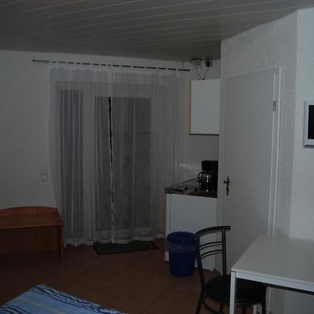 Ferienwohnungen Schaefer Obersulm Exterior foto